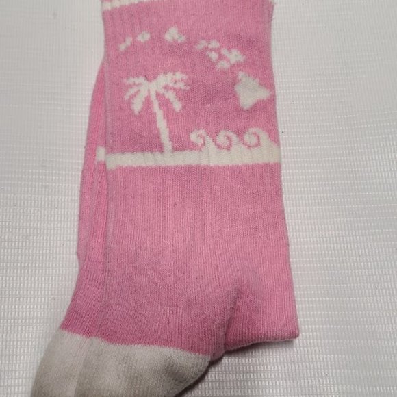 Skyline Socks Hawaii White and Pink with Hawaii and Palm on socks NEW - Picture 2 of 6